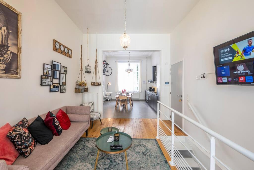 Superb 3 Bedroom & 3 Bathroom Duplex In Brussels City Centre מראה חיצוני תמונה