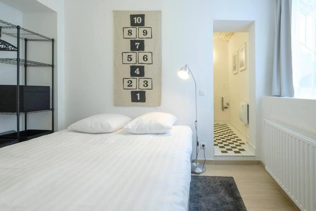 Superb 3 Bedroom & 3 Bathroom Duplex In Brussels City Centre מראה חיצוני תמונה